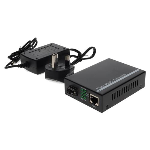Picture of 10/100/1000Base-TX(RJ-45) to Open SFP Port Media Converter