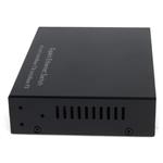 Picture of 4 10/100/1000Base-TX(RJ-45) to 2x open SFP Gigabit Ethernet Switch